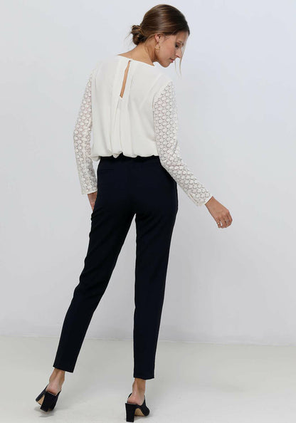 Women's Lace Contrast Top In Cream