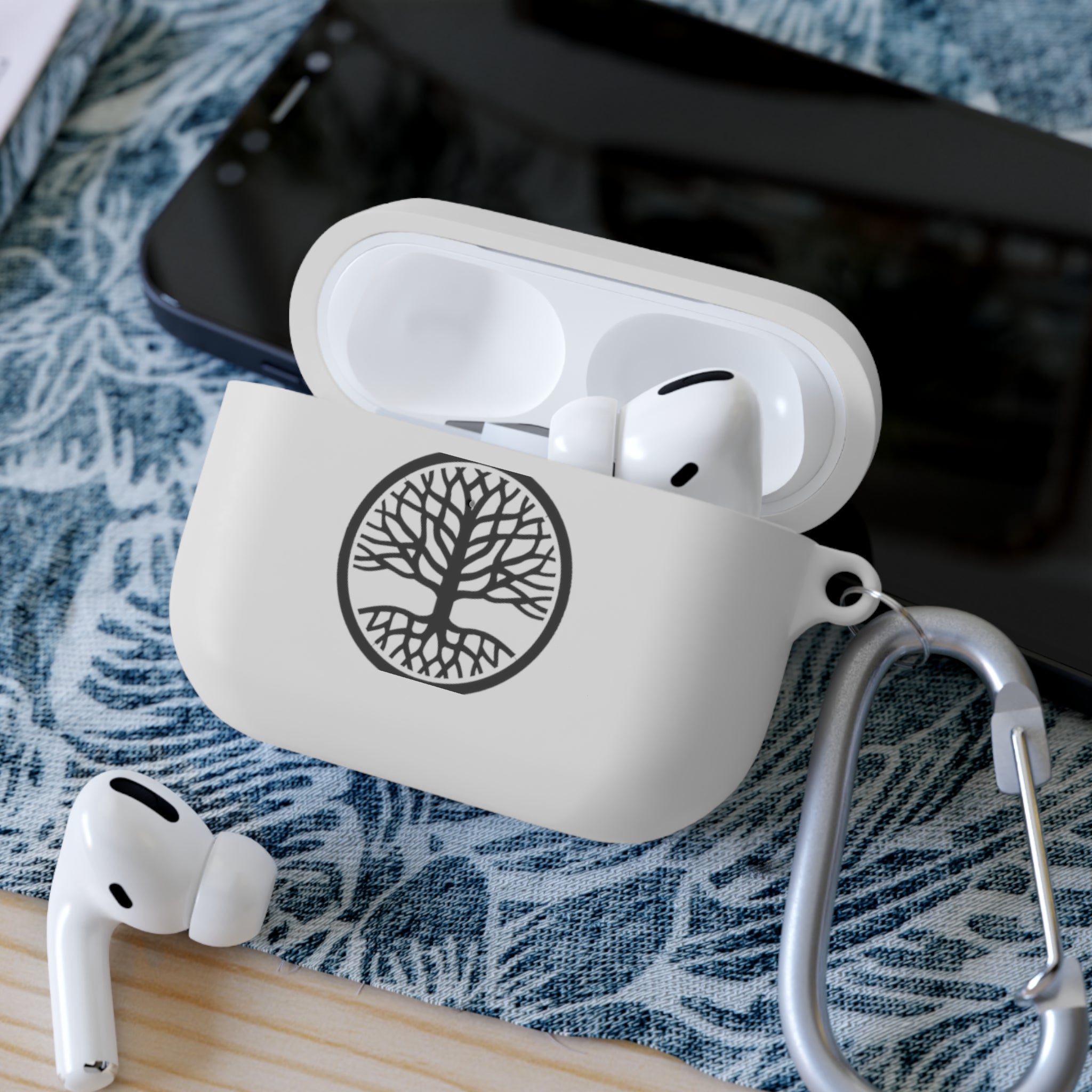 VNZLA Official AirPods and AirPods Pro Case Cover