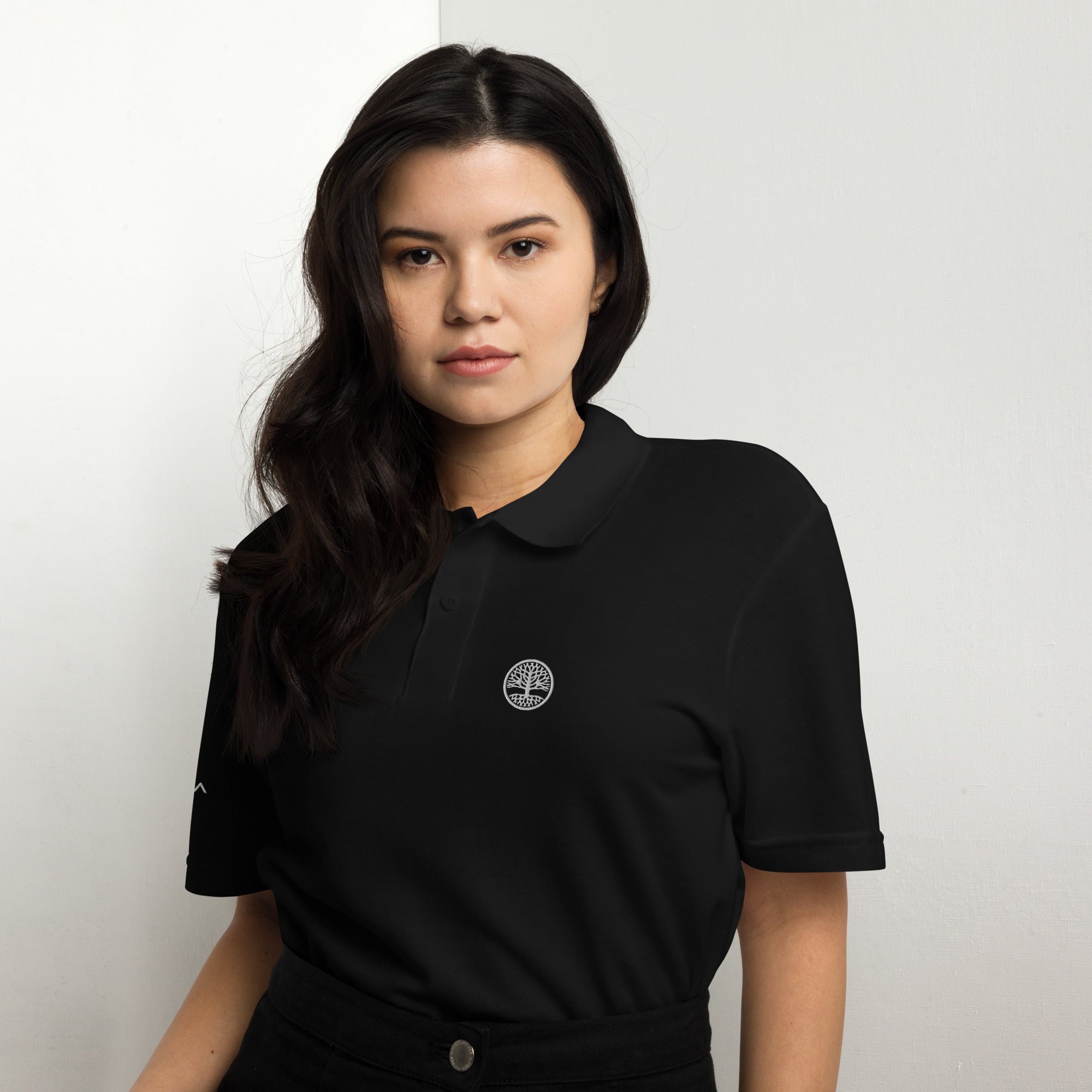 VNZLA Women's polo shirt